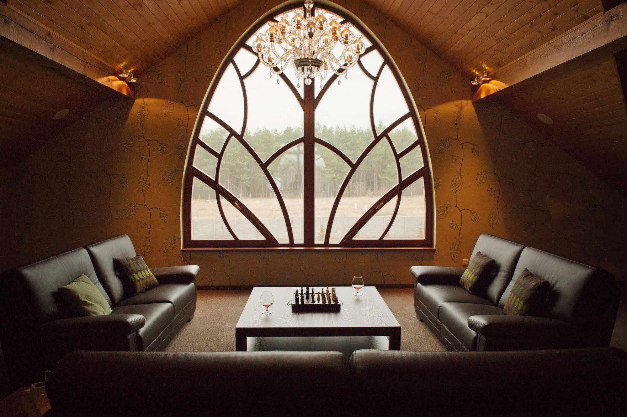 Wellness hotel Spark Malacky Buitenkant foto